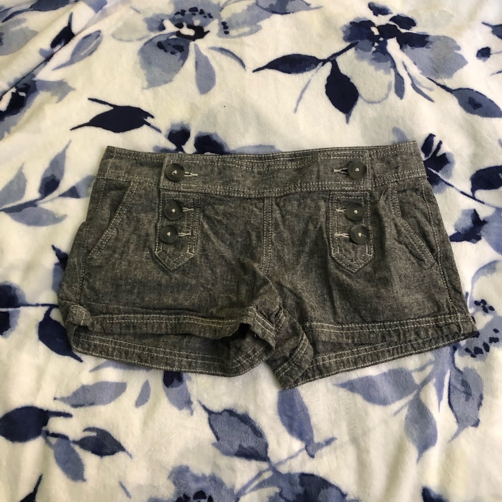 Gray short shorts